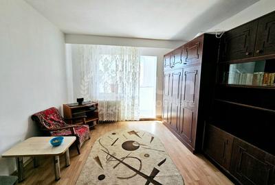 Apartament 3 camere decomandat | Balcon | Etaj 8/10 | Pod Calvaria - 1