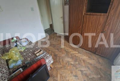 Apartament 3 camere Craiovei etaj 3/4 - 8