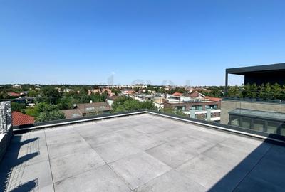 Apartament cu 4 camere decomandat, mobilat în Pipera