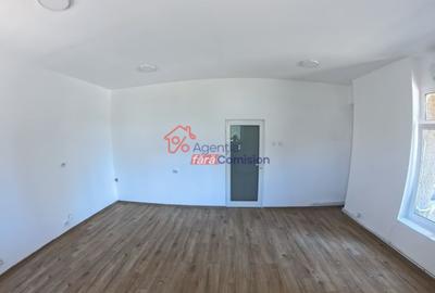Spatiu Birouri,  22mp+5mp balcon, 400euro, Tg Cucu - 2