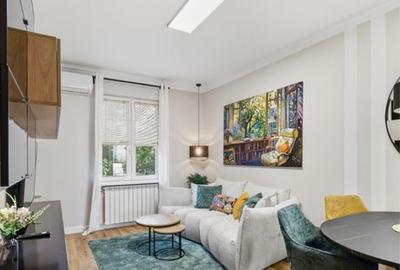 Apartament cu 3 camere decomandat, mobilat în Floreasca