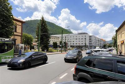Apartament central 2 camere si parcare zona Patria mall AFI - 11