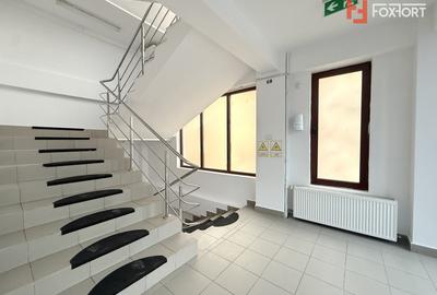 Cladire comerciala cu regim de inaltime P+2 E+M, suprafata 550 mp de inchiriat - 10
