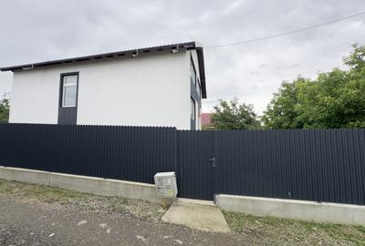 Casă individuală cu 4 camere în Hemeiuș
