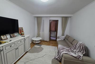 Vand apartament 2 camere decomandat et.1 Simeria - 10