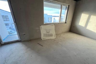 Casa la alb 2 bai 2 balcoane si curte 170 mp in Sibiu - 12