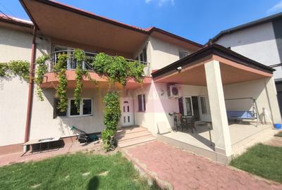 Vila de lângă Catedrala Ortodoxă ,,Sfânta Cuvioasă Parascheva" - 2