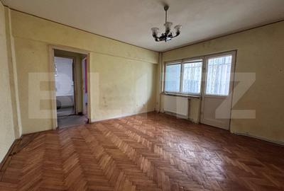 Apartament cu 2 camere semidecomandat în Mihai Eminescu