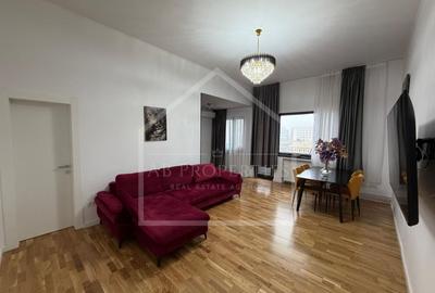 Apartament cu 3 camere decomandat, mobilat în Calea Victoriei