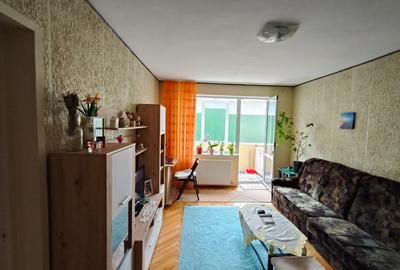 Apartament 3 camere de vanzare in Busteni - 1