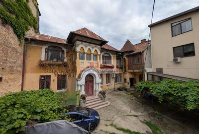 Vanzare Vila Interbelica Cismigiu Centru Bucuresti - 1