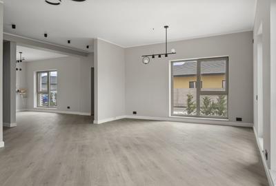Ciorogarla - str. Lacului, casa de vanzare, 5 camere, teren 405 mp, comision 0% - 3