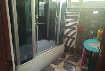 Casă tip duplex D+P+1E+M de vânzare – Ploiesti, Strada Granitului - 16