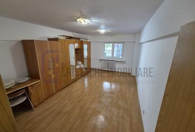 Spatiu birou | PARTER | 3 camere | 2 bai | Calea Calarasilor - 6