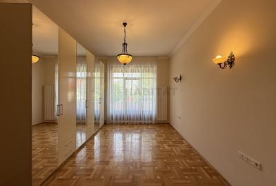 Vila 9 camere cu piscina si teren de 1.000 mp - 9
