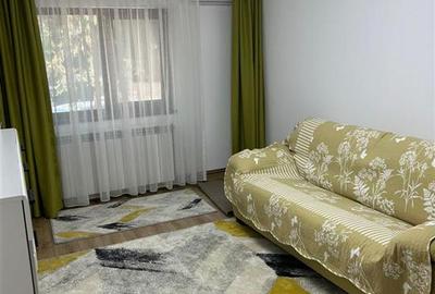 Apartament cu 2 camere decomandat, mobilat în Canta