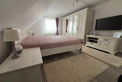 Vand casa NOUA cu4 cam. in zona UNIRII - 8