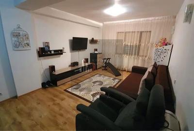 Apartament cu 2 camere decomandat în Ozana