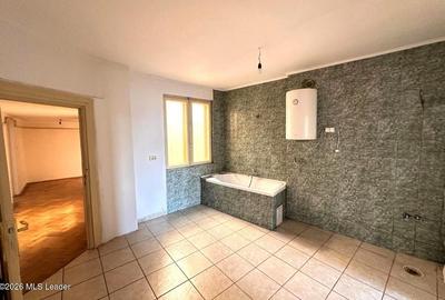 B-dul Carol I nr. 59, 188 mpu, etaj 3, 6 camere, bloc mic - 15