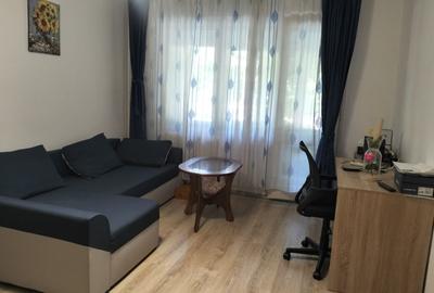 Apartament  de inchiriat 2 camere  langa metrou  1 Decembrie 1918 - 30
