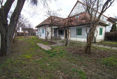 Casă individuală cu 4 camere în Lazaret