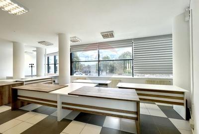 Spațiu comercial de închiriat - CENTRAL - 9