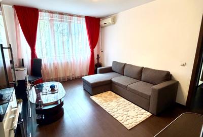 Apartament cu 3 camere decomandat în 1 Decembrie 1918
