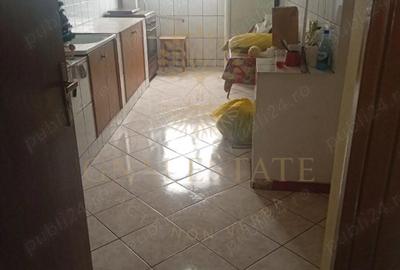 2 Camere Decomandat Zona Crangasi - 2