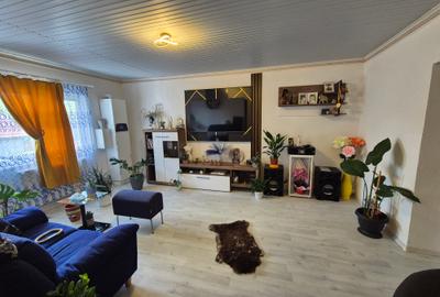 Casa 4 camere - 4