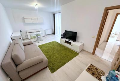 Apartament cu 2 camere decomandat, mobilat în Central