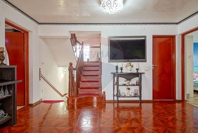 Comision 0%! Casa spațioasă Râșnov, zona case, str. Heliade Rădulescu - 14