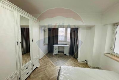 Apartament cu 3 camere de închiriat - 2
