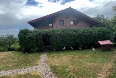 Casă cu 4 camere în Exterior Vest