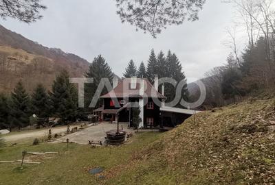 Pensiune de lux de vanzare in inima padurii langa Sibiu - 4