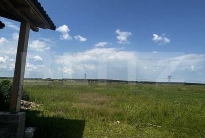 Teren Construcții intravilan de 500 mp, în Vest