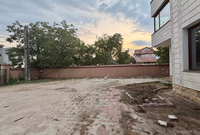 Vilă impresionantă 10 camere si teren 2.500 mp zona Pipera - 11