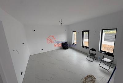 Casa la sol, 80mp, MIroslava-Voinesti, 145000euro - 2