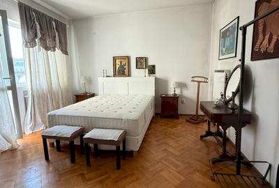 Apartament 3 camere metrou Universitate - 5