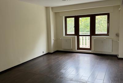 De Vanzare Apartament 4 Camere - Bld Uniri cu Fantani** - 2
