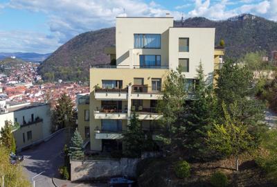 Apartament cu 2 camere decomandat în Drumul Poienii