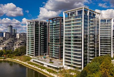 ONE Lake Club