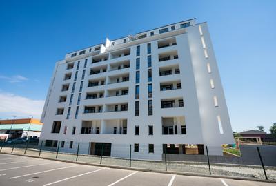 Apartament cu 3 camere decomandat în Aradului
