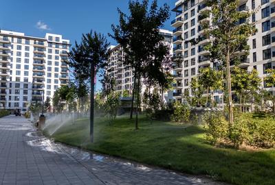 Apartament cu 4 camere decomandat în Aviației