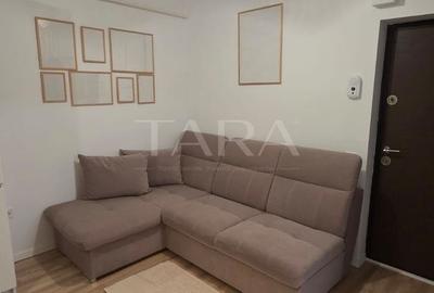 Apartament cu 2 camere semidecomandat în Florești