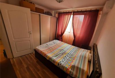 Apartament cu 3 camere decomandat în Pantelimon