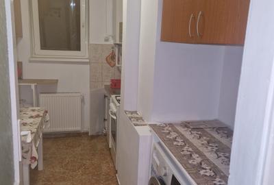 Apartament doua camere, decomandat, renovat - 12
