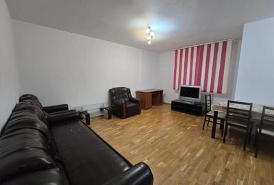De vanzare Apartament 3 camere, zona Cetate - Piata, Bloc Nou. - 3