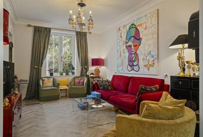 Apartament premium în vilă interbelică | Zona Cașin – Arcul de Triumf | Curte - 3