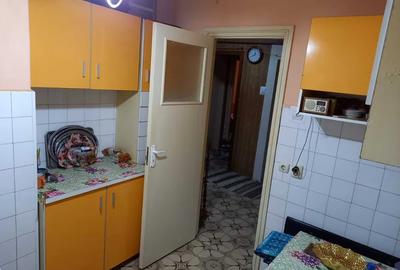De vanzare apartament cu 4 camere in Tudor - 7