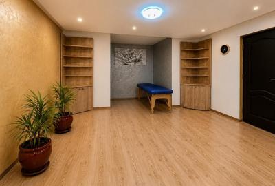 DE INCHIRIAT Apartament la casa in Centrul Civic - pretabil sediu firma - 4